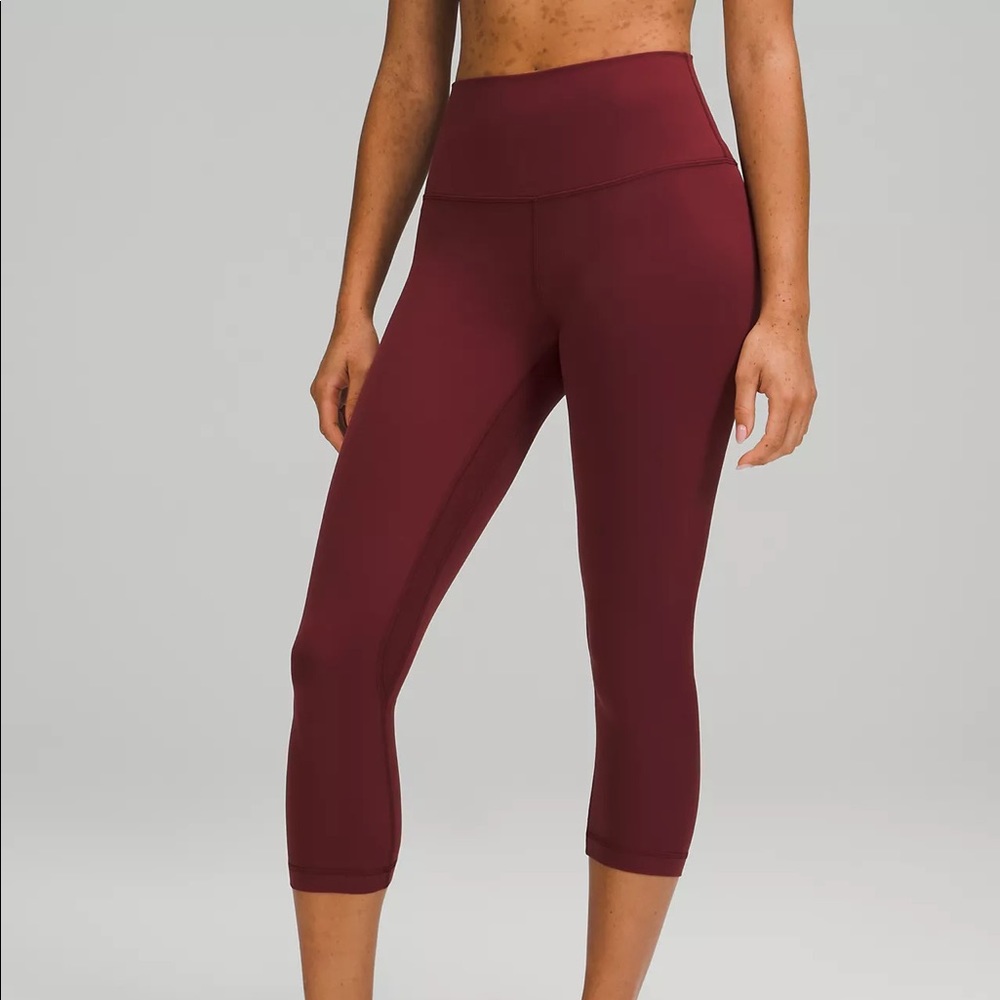 Lululemon Red Merlot 21inch crop align legging size 4